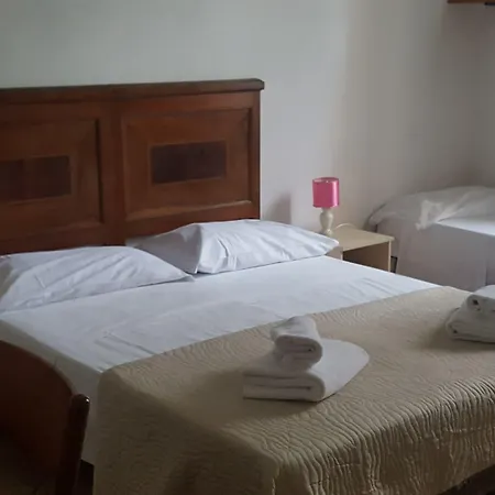 Casa Di Alfredo Hotel